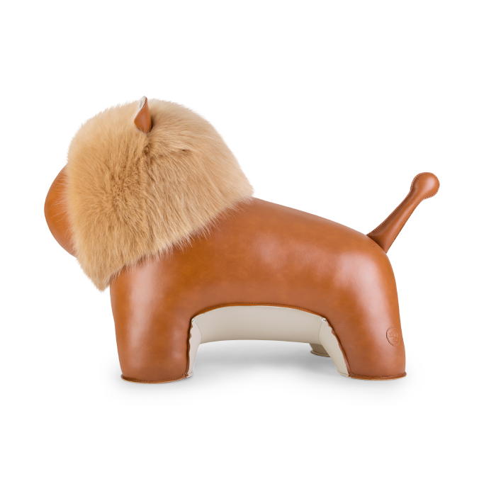 Lion Amo Giant