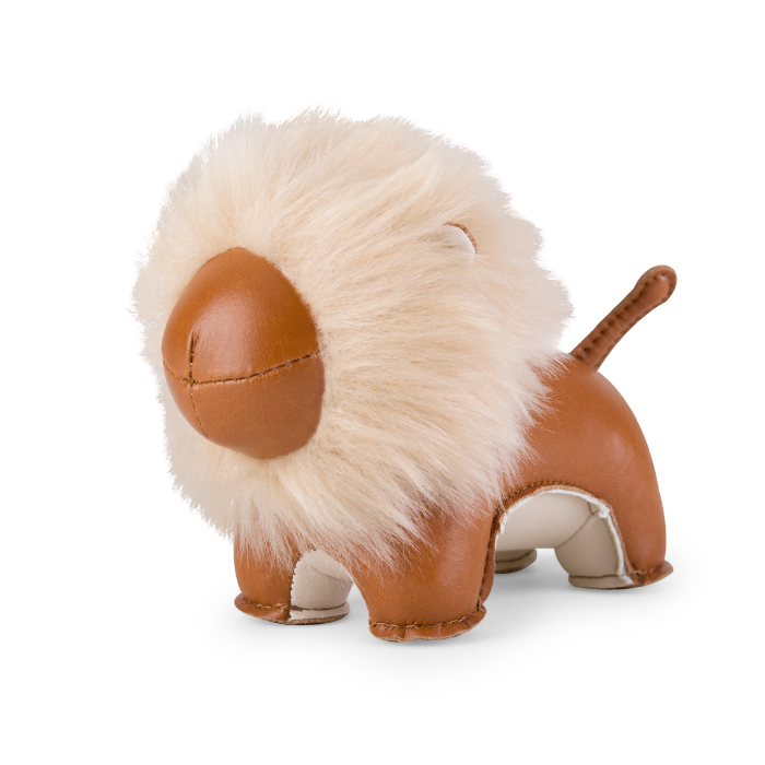 Lion Puno Paperweight